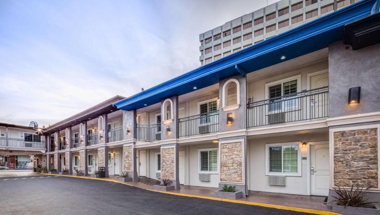 سان ماتيو، كاليفورنيا Stone Villa Inn المظهر الخارجي الصورة